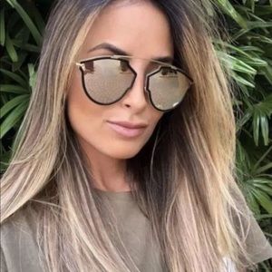 {{sold}} Dior SoRealRise Sunglasses